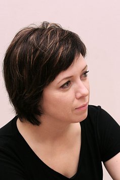 Mölder, Karin - Portrait (Mölder, Karin) Mölder, Karin - Portrait (Mölder, Karin)